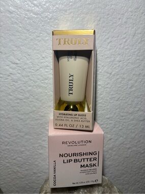 Truly Hydrating Lip Gloss & Revolution Lip Butter Mask